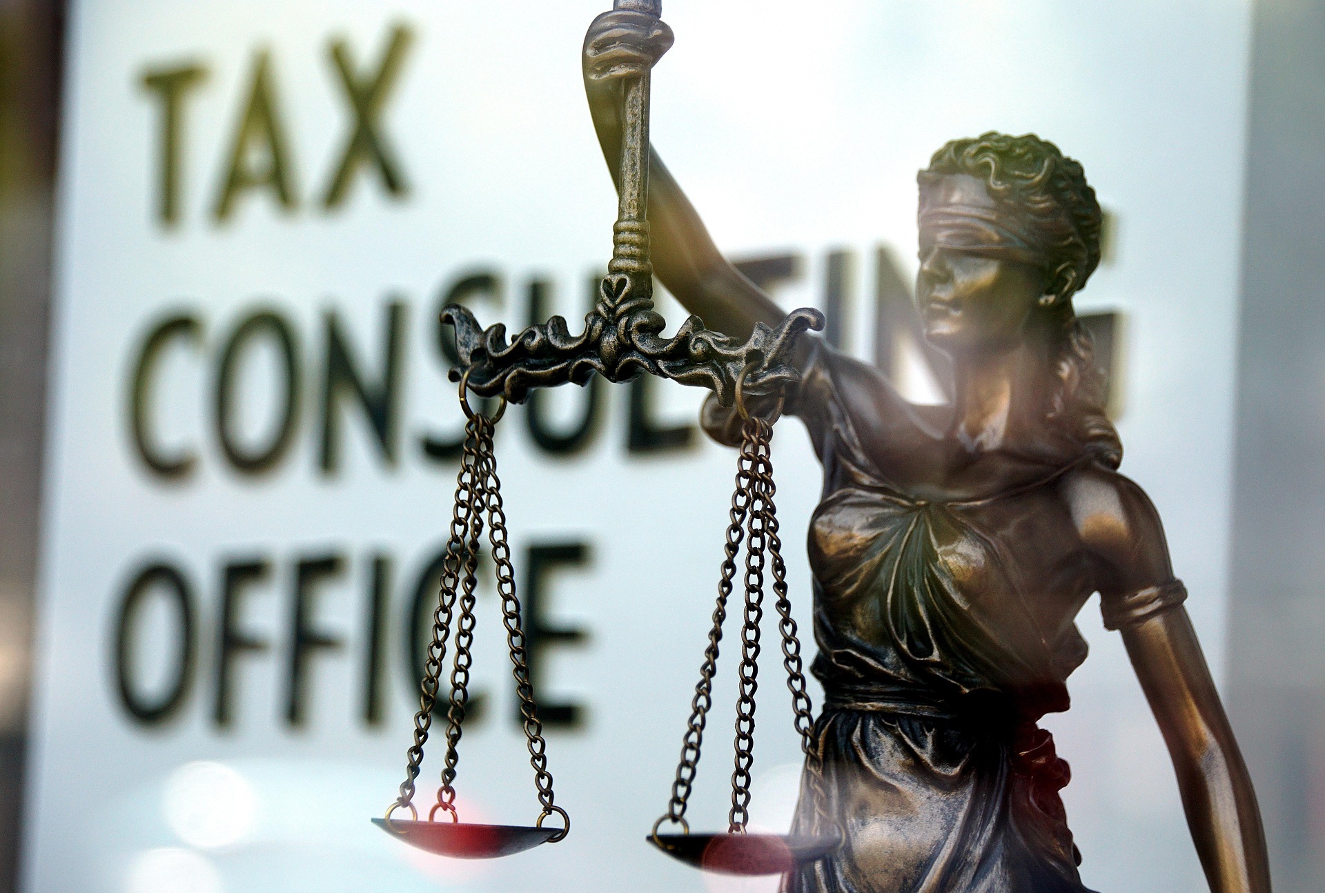Why Poland’s Family Foundations Are Turning Heads in International Tax Circles